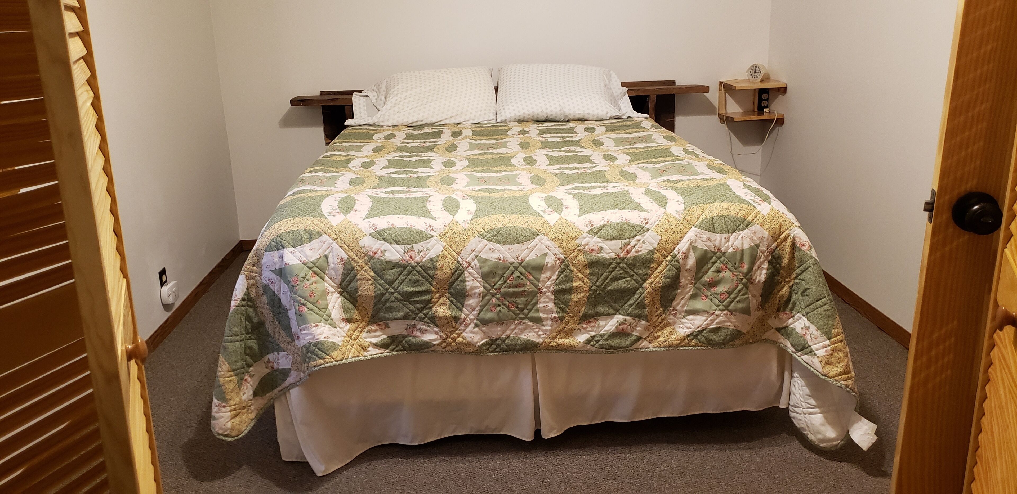 3 間睡房、床單