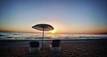 Suite Apartment Beachfront Kalo Nero Beach