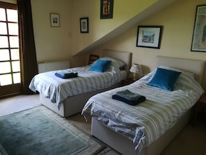 1 bedroom, soundproofing, iron/ironing board, WiFi