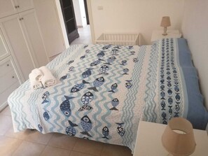 1 bedroom, iron/ironing board, WiFi, bed sheets - Aurora House in the heart of Ortigia (Siracusa)