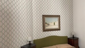 Chambre Deluxe Double ou avec lits jumeaux | Wi-Fi gratuit, draps fournis