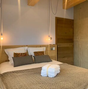 4 soverom, reiseseng for barn og wi-fi