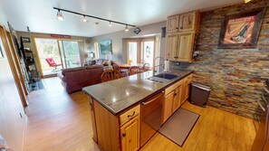 Interior - Pet Friendly End Unit! On River Trail. Walk/Shuttle to Keystone Dining, Shops (Keystone)