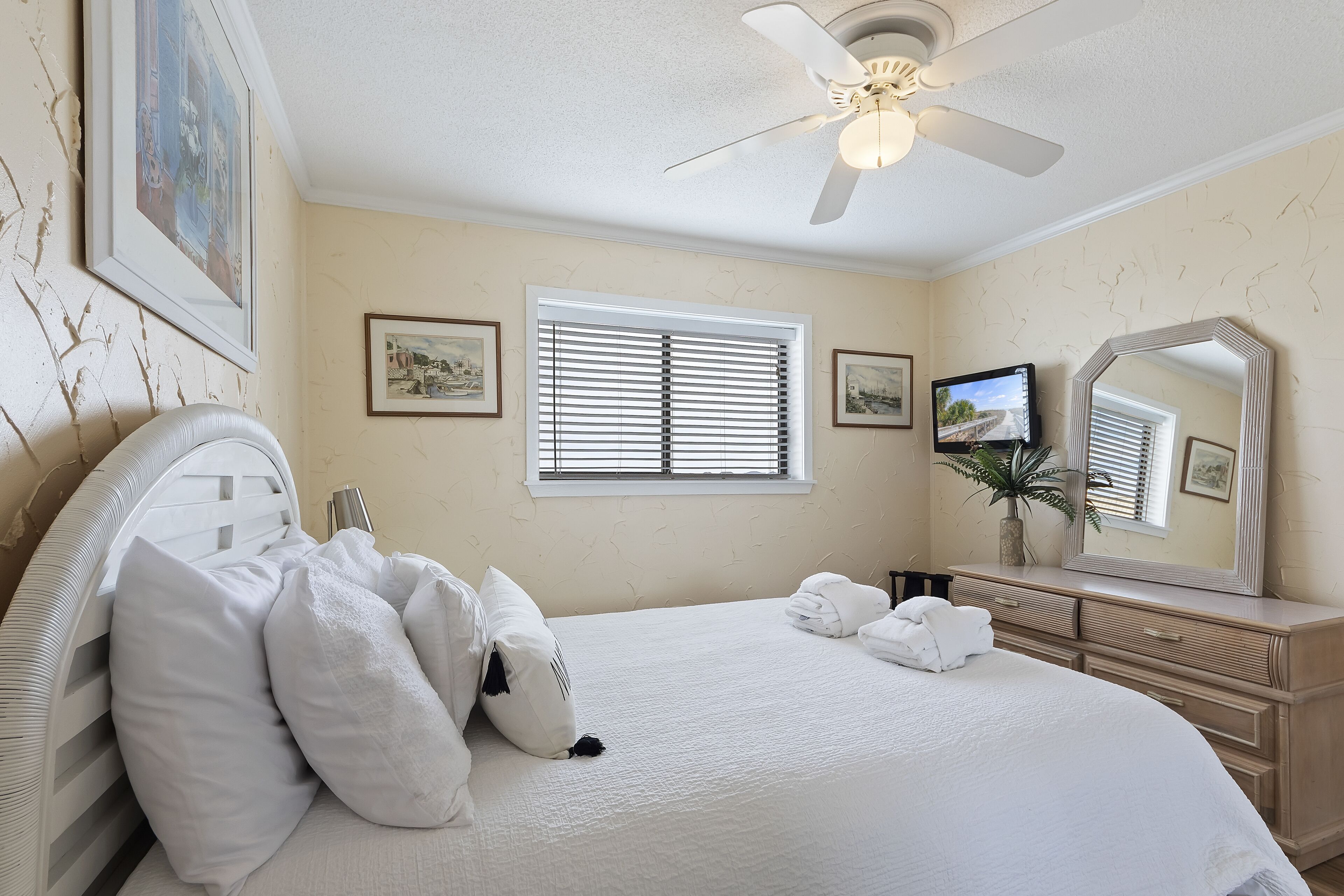 2 bedrooms, iron/ironing board, travel crib, WiFi