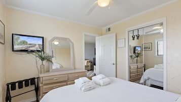 2 Schlafzimmer, Bügeleisen/Bügelbrett, Reisekinderbett, WLAN