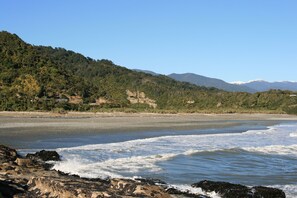 Platja a a prop 