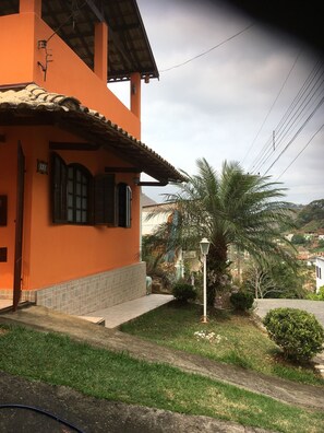 Property grounds - Casa - Cidade DAS Cachoeiras (Santa Rita de Jacutinga)