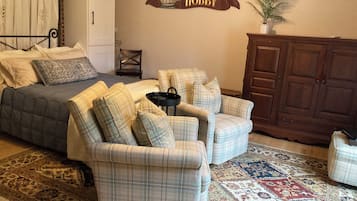 1 slaapkamer, een bureau, gratis wifi, beddengoed