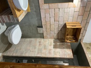 Kostenlose Toilettenartikel