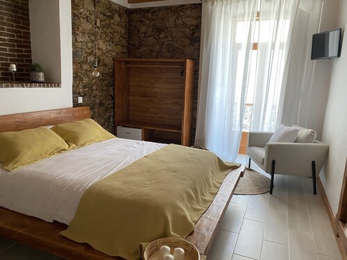 Moradia - Casa da Igrejja " Património e Natureza"