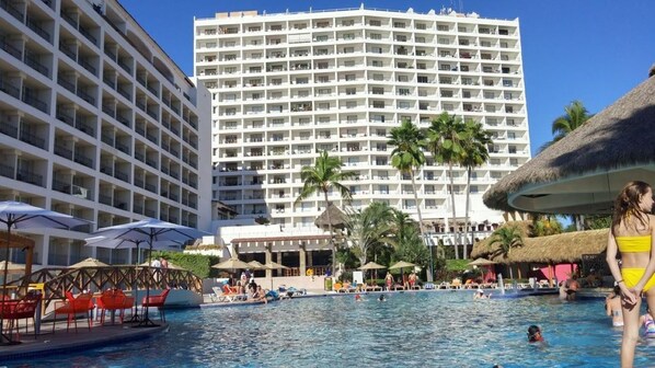 Alberca al aire libre 