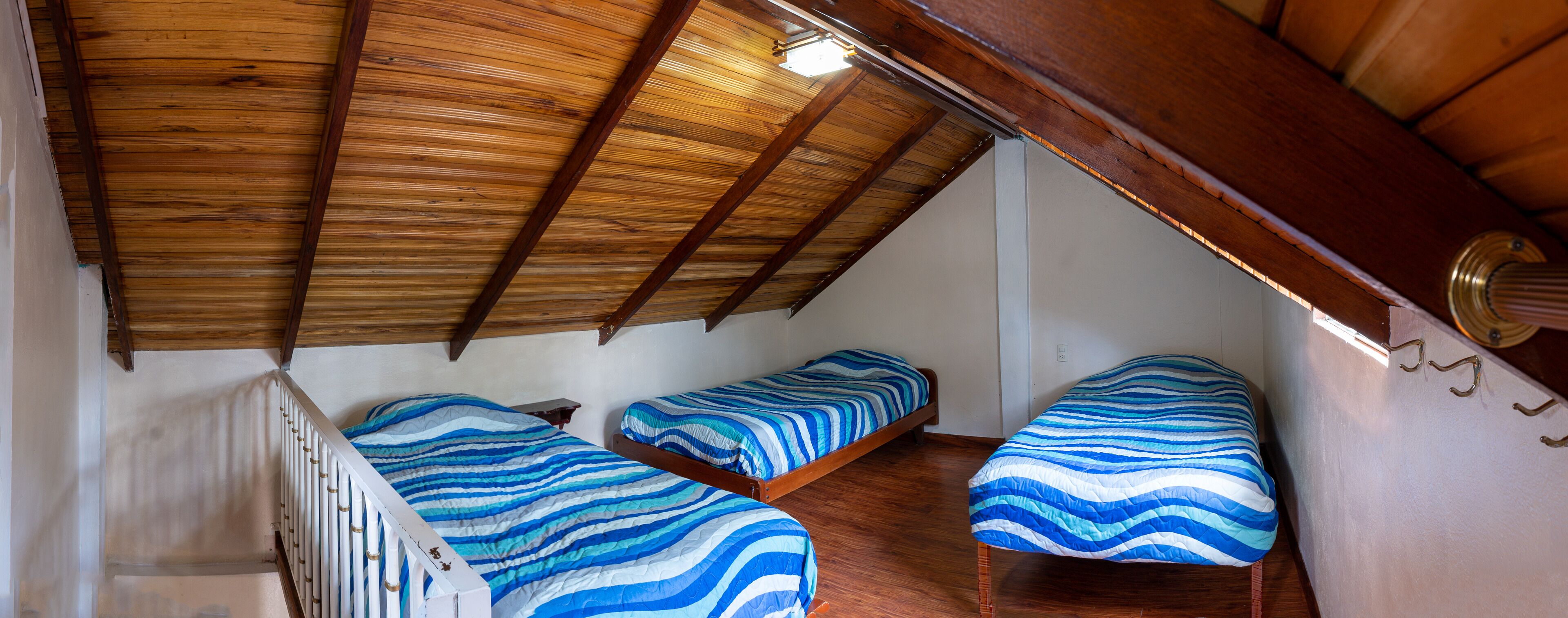 family cabin | 1 bedroom, down duvets, desk, laptop workspace