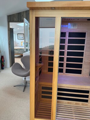 Sauna - Contemporary and spacious, amazing white water views.  (Sea Ranch)