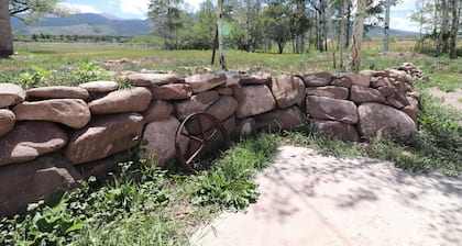 Creekside Bungalow-Mountain & Valley Views-Dark Sky