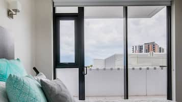 2 bedrooms, desk, iron/ironing board, travel cot