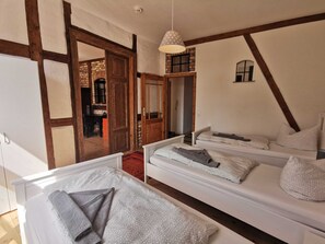 2 bedrooms, WiFi
