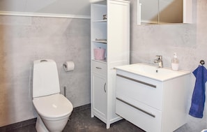 Shower - 2 bedroom cozy apartment in årjäng (Årjäng)