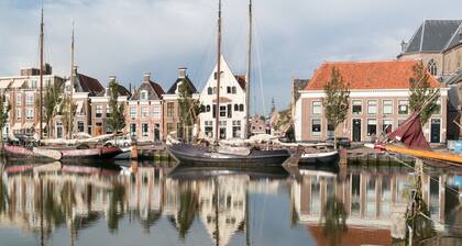 Vacation home 115 with garden, 4p, Franeker, Harlingen, Leeuwarden, Wadden Sea