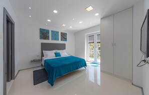 4 slaapkamers, een kluis op de kamer, gratis wifi, beddengoed