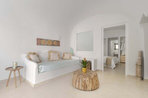 Luxury Villa, 2 Bedrooms, Hot Tub, Executive Level | Living room - Thallos Cave House and Apartments (Santorini)
