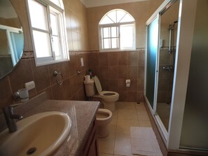 Villa (3 Bedrooms) | Bathroom - Great Privacy 3 Bedroom Villa Near the Beach (Sosúa)