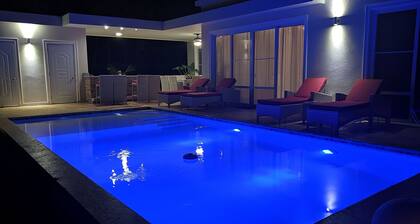 Modern & Private Tropical Villa in Gated Community Minutes From the Beach