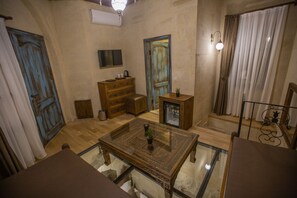 Exclusive Room | Hypo-allergenic bedding, minibar, in-room safe, individually decorated - Sinasos Star Hotel Cappadocia (Ürgüp)