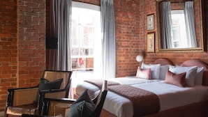 Unclassified image, 4 of 16, button - Old Foundry Hotel (Cape Town)