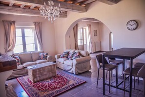 Älytelevisio, pöytäjalkapallopöytä