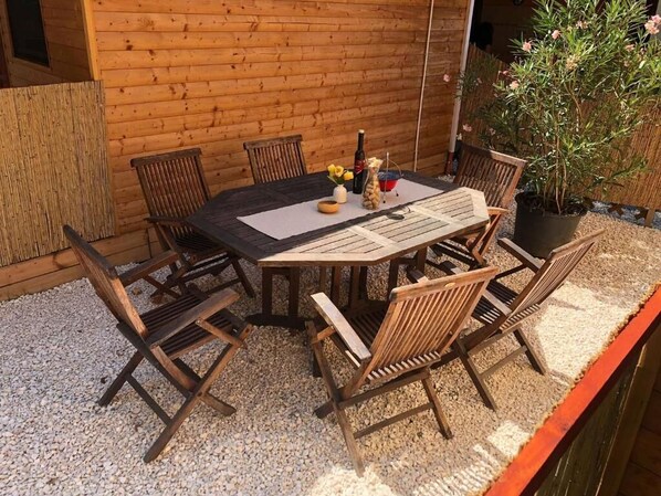 Grill-/Picknickplatz