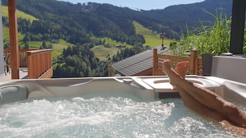 Bain à remous extérieur