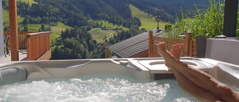 Baignoire à remous extérieure