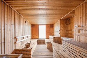 Sauna - Panoramic Sea, City And Mountain Views by City Garden Tower (Pattaya)