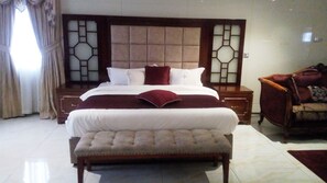 Room - Royal Spring Palm Hotel & Apartments (Owerri)