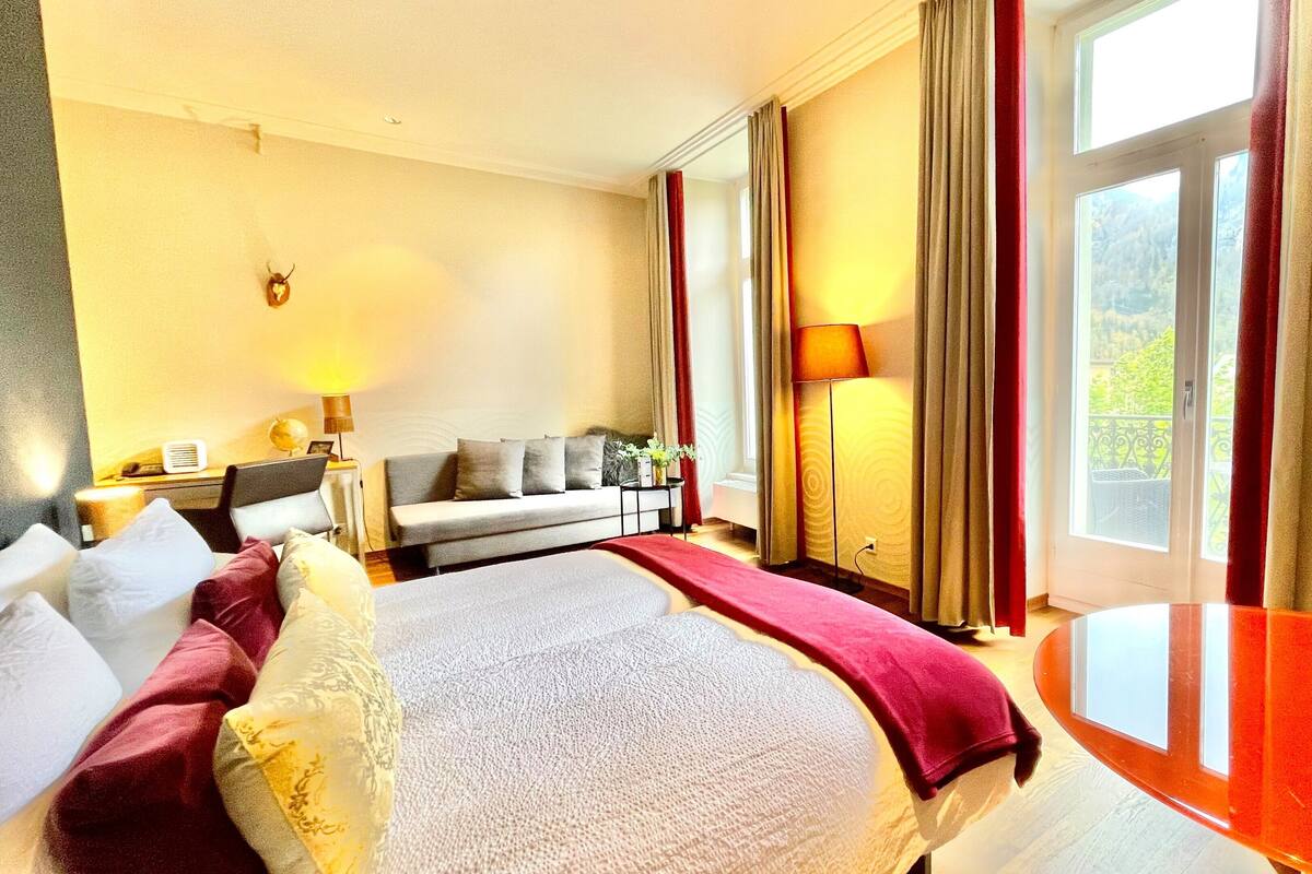 Deluxe Double Room, Balcony | Bathroom