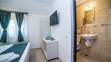 Comfort Room | 2 bilik tidur, kalis bunyi, Wi-fi percuma, cadar katil