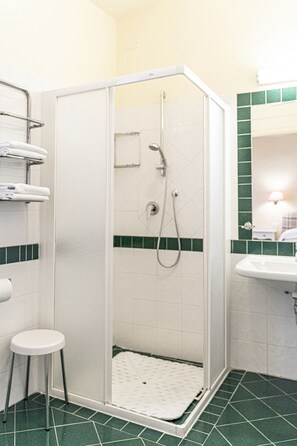 Douche de la salle de bain