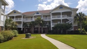 Exterior - Beautiful 2 BR/ 2BA Barefoot Resort and Golf Condo (North Myrtle Beach)