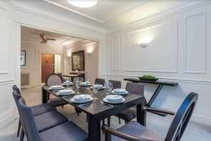 Grand Apartment | In-room dining