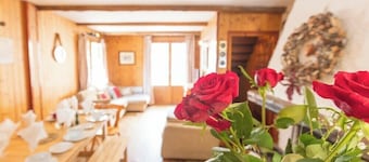 Maison Mignon, central townhouse ideal for families and groups