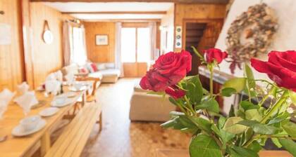 Maison Mignon, central townhouse ideal for families and groups