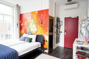 Design Double Room (Pittige Kamer) | Individually decorated, individually furnished, free WiFi, bed sheets - Villa Wanrooy (Doetinchem)