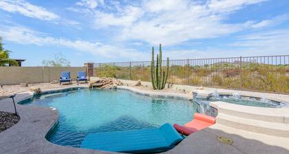 Heated Pool/Spa, Mountain/Sunset Views, Amenities Galore....