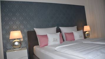 1 bedroom, in-room safe, WiFi, bed sheets