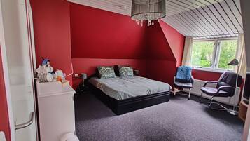 Apartment | 2 bedrooms, free WiFi