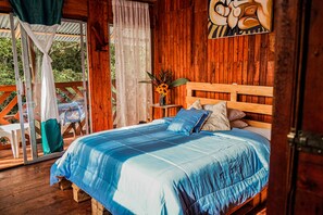 Habitación panorámica doble | Edredones de plumas y decoración individual