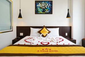 Phòng Suite Executive | Minibar, trang bị nội thất với thiết kế riêng biệt, bàn