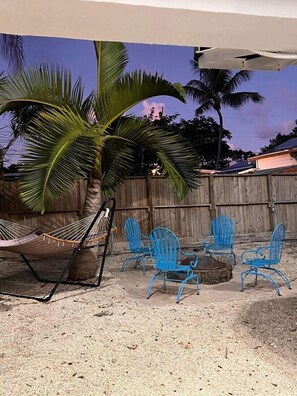 Terrace/patio - ~Free Bike Rides - 3 miles from John Pennekamp - Your Happy Place~ (Key Largo)