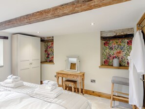 4 habitaciones, wifi gratis y ropa de cama 