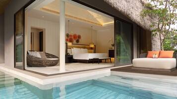 Ropa de cama de alta calidad, minibar, caja fuerte